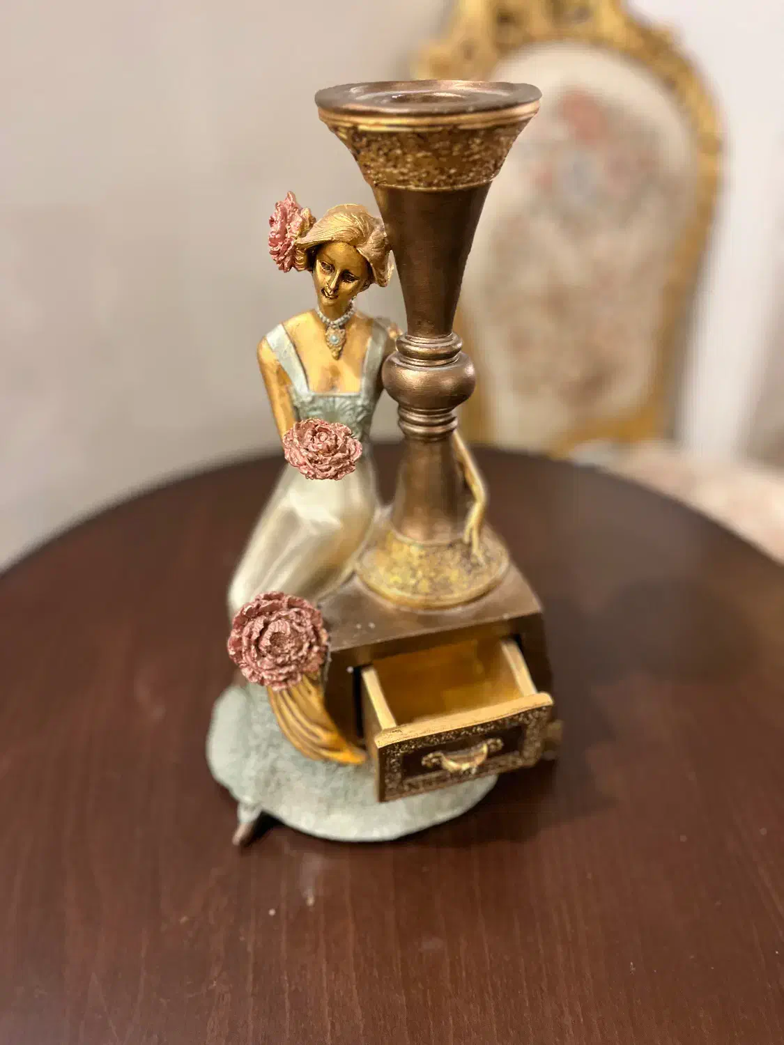 مجسمه دکوراتیو بسیار شیک|مجسمه، تندیس، ماکت|تهران, شهرک غرب|دیوار