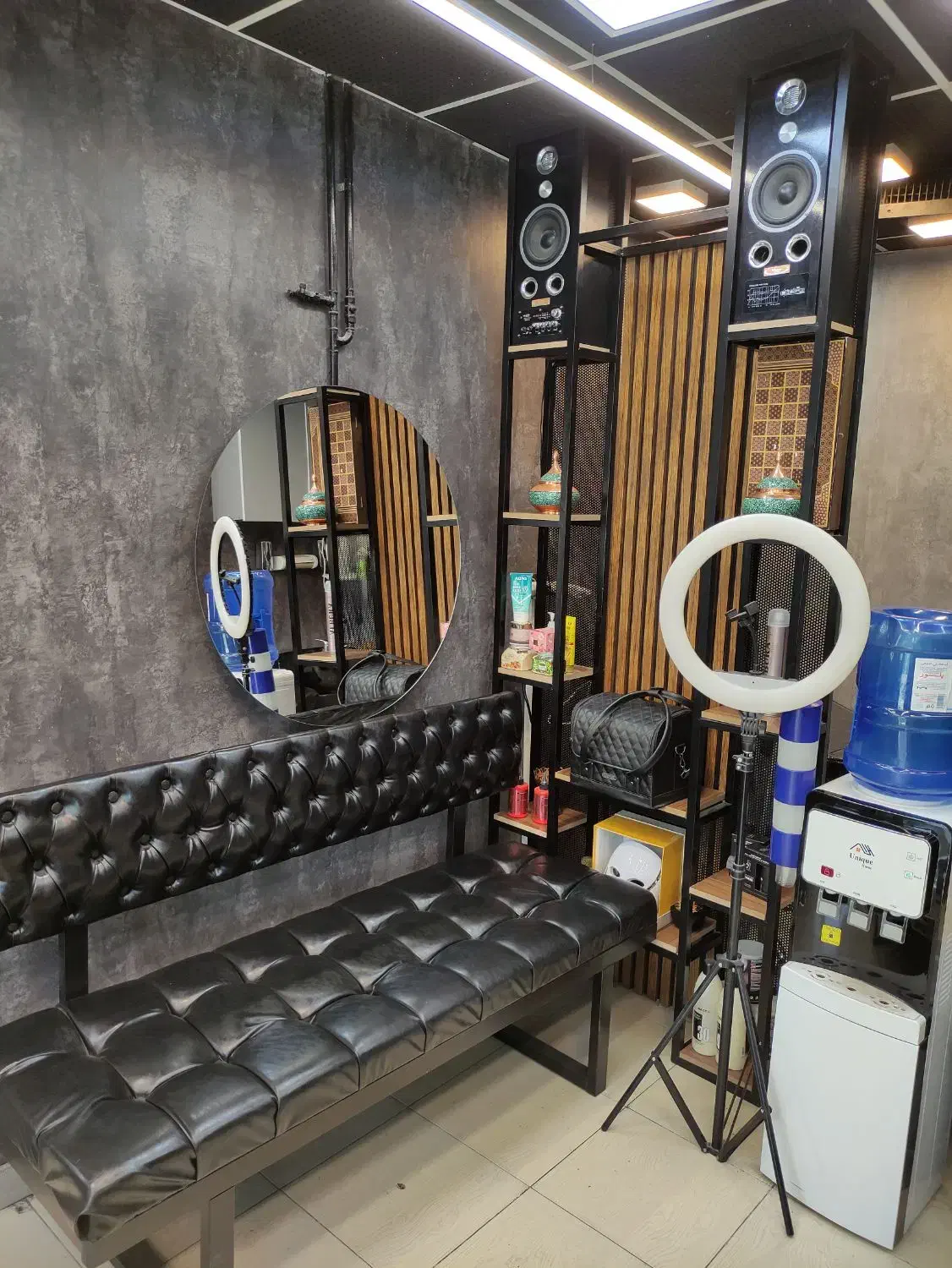 ارایشگر آقا،درصدی و اجاره صندلی|استخدام درمانی، زیبایی، بهداشتی|اصفهان, خانه اصفهان|دیوار