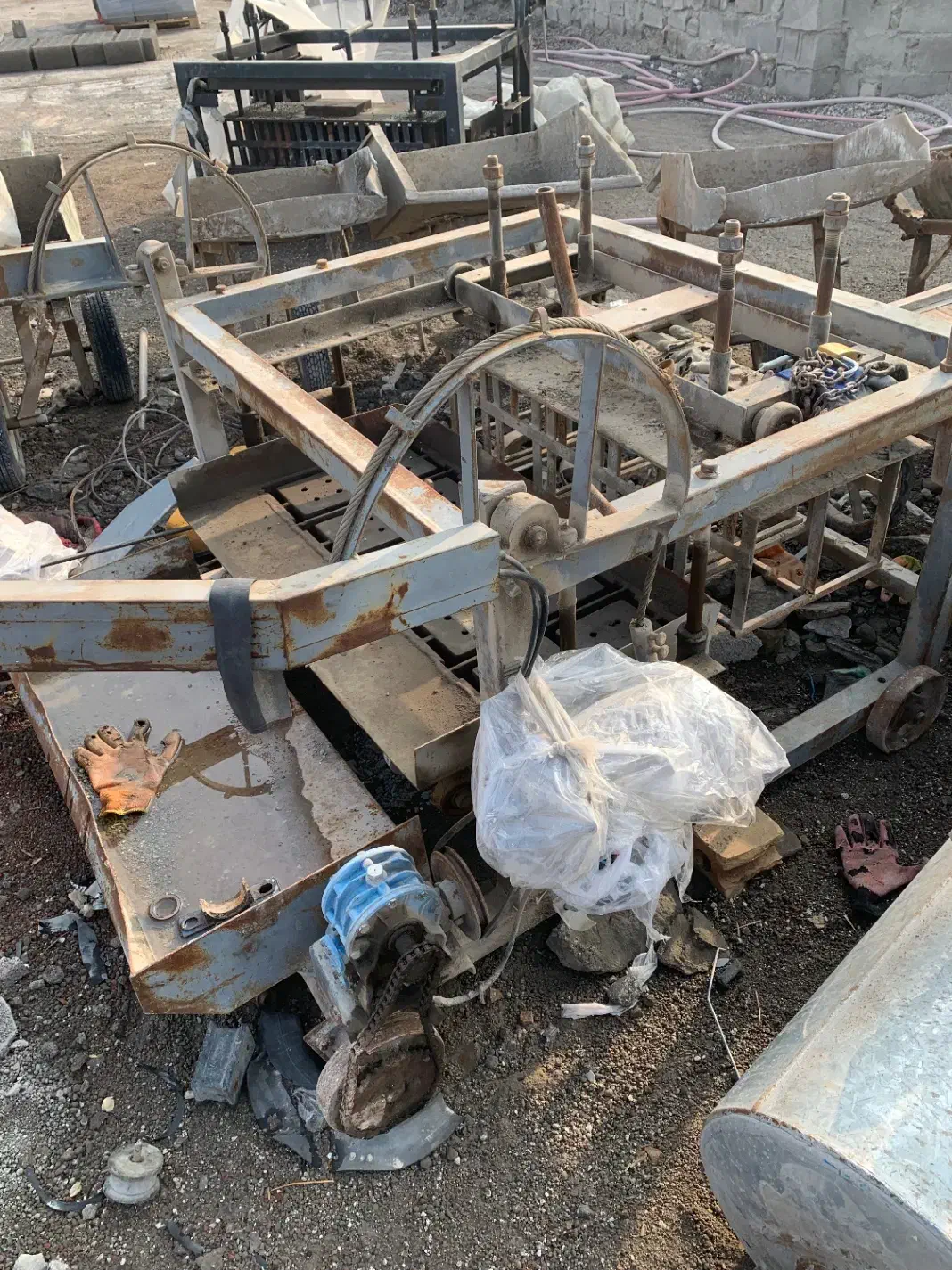 فروش دستگاه بلوکزنی و خردکن|ماشینآلات صنعتی|مشهد, باغون آباد|دیوار
