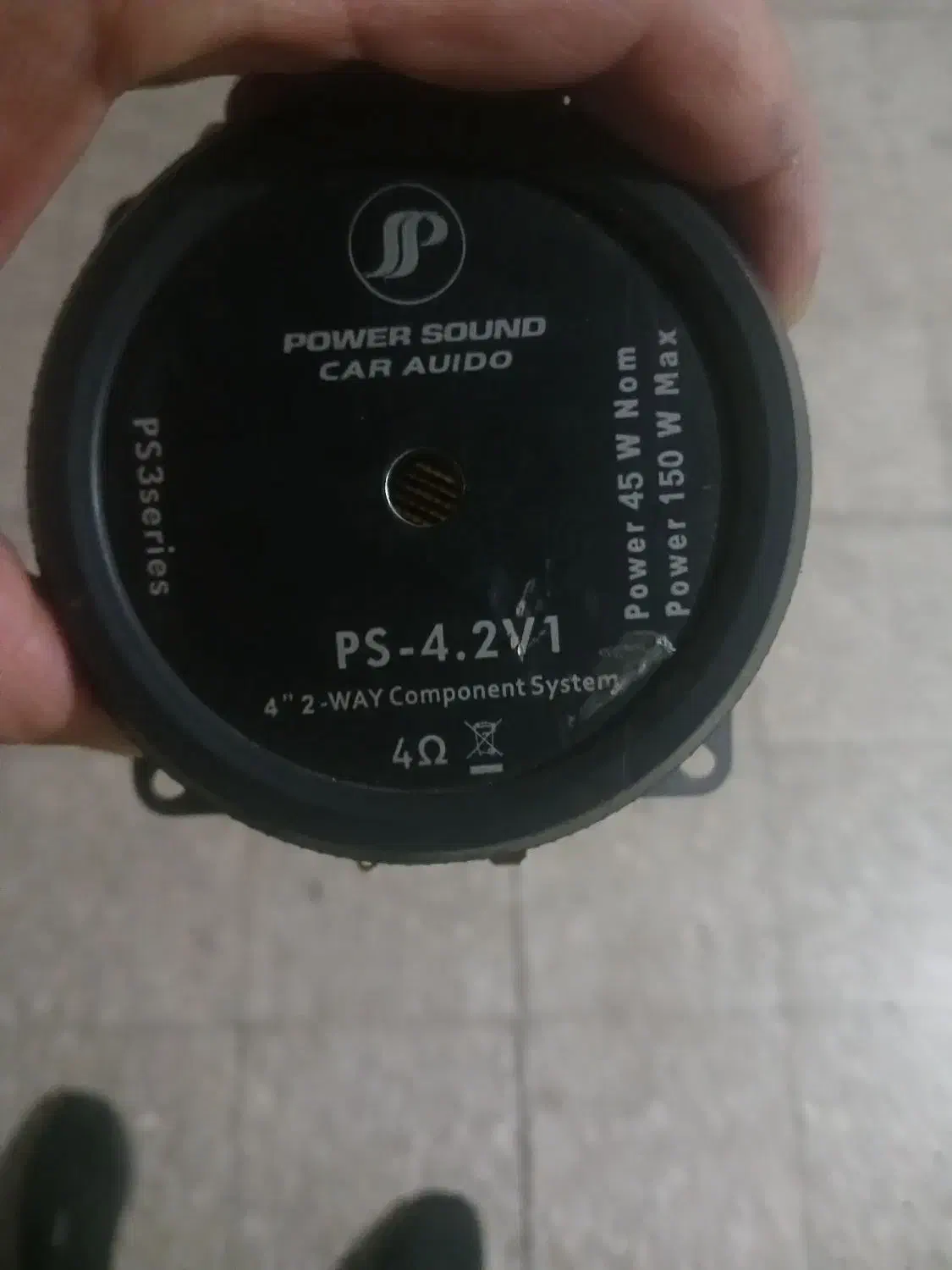 میدرنج ۴ سیستم|صوتی و تصویری|ری, علایین|دیوار