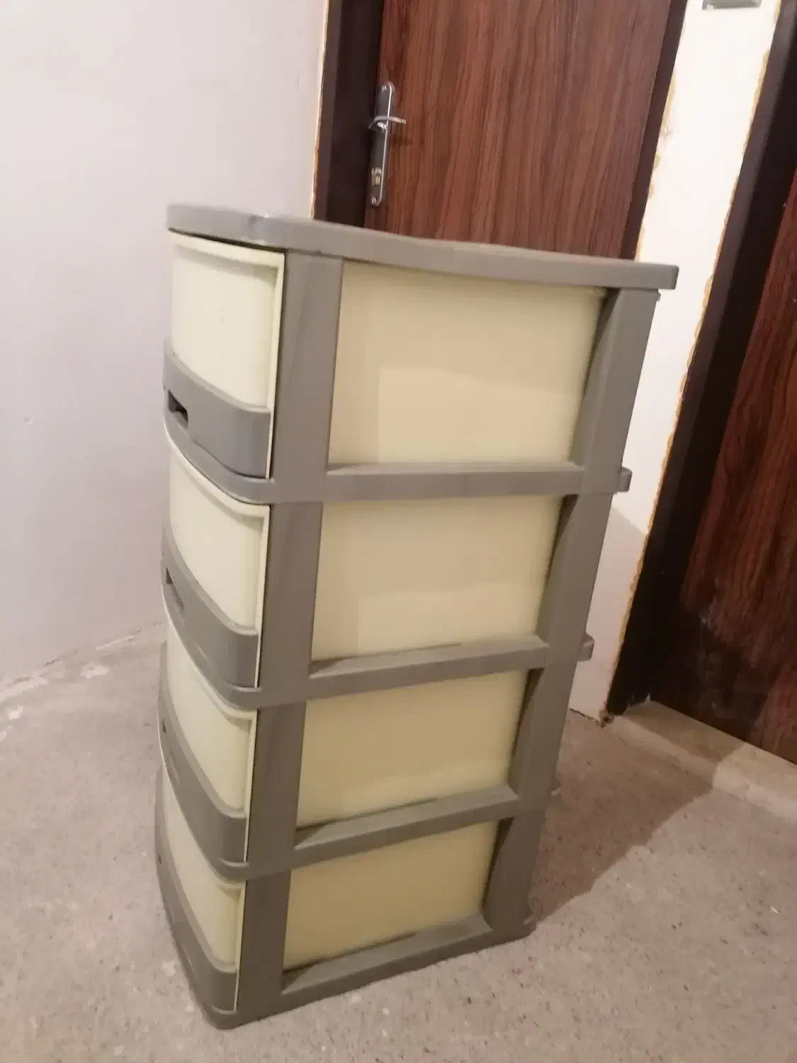 فایل 4 کشو|جاکفشی، کمد، دراور|رشت, رودباری|دیوار