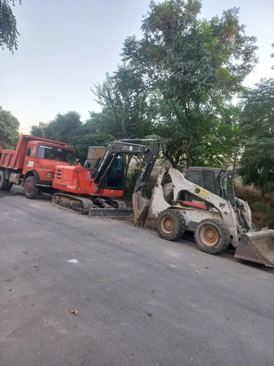 اجاره مینی بیل .بابکت .خاور.کامیون در کرج وکل حومه|خدمات حمل و نقل|کرج, گلشهر|دیوار