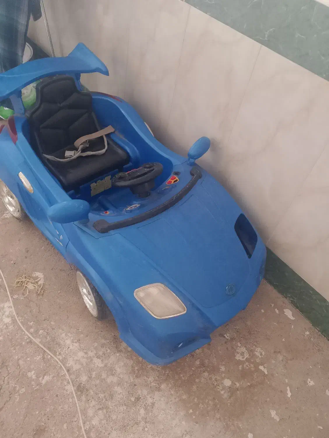 ماشین آبی خوشگل|اسباب و اثاث بچه|تایباد, |دیوار