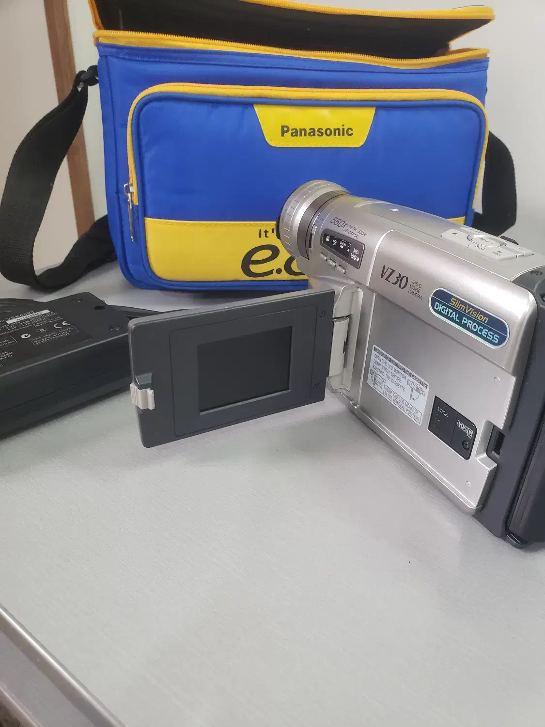 دوربین پاناسونیک اصل ژاپن|دوربین عکاسی و فیلمبرداری|اصفهان, ملکشهر|دیوار