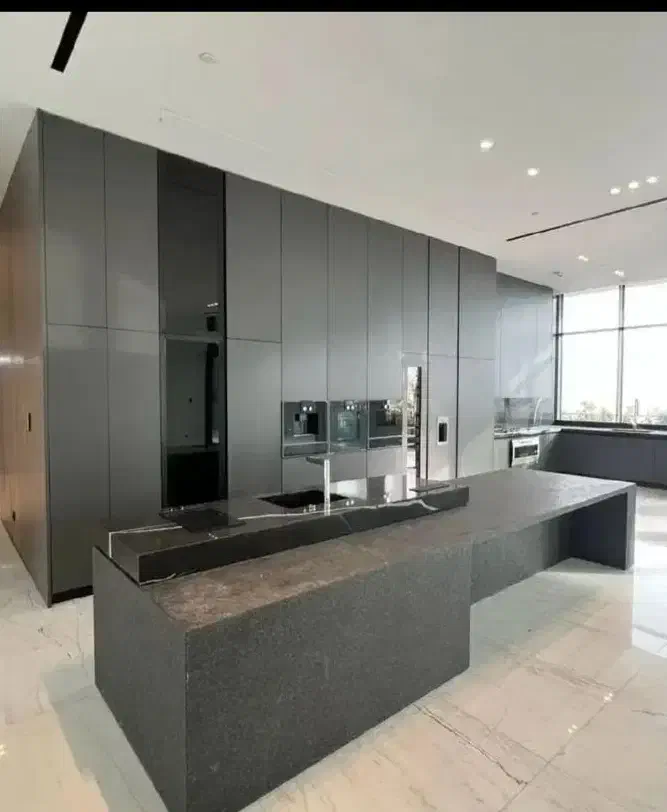 300متر/4خواب/نوسازکلیدنخورد/مشاعات هتلی/تکواحدی