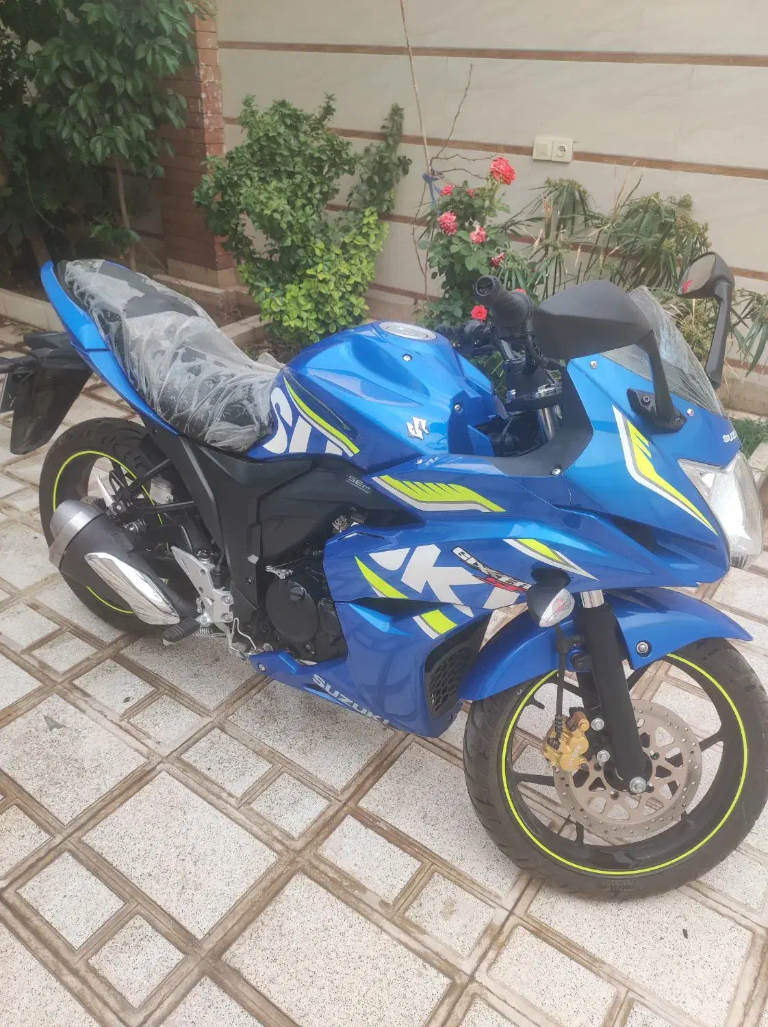 موتورسیکلت سوزوکی|موتورسیکلت|تهران, امیریه|دیوار