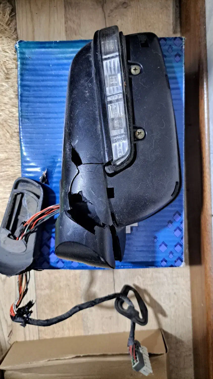 آینه بغل برقی پژو پارس TU5|قطعات یدکی و لوازم جانبی|لاهیجان, انقلاب|دیوار