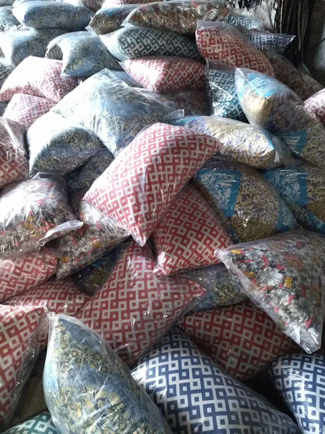 تولیدی بالشت فقط عمده|رختخواب، بالش، پتو|سراوان, |دیوار