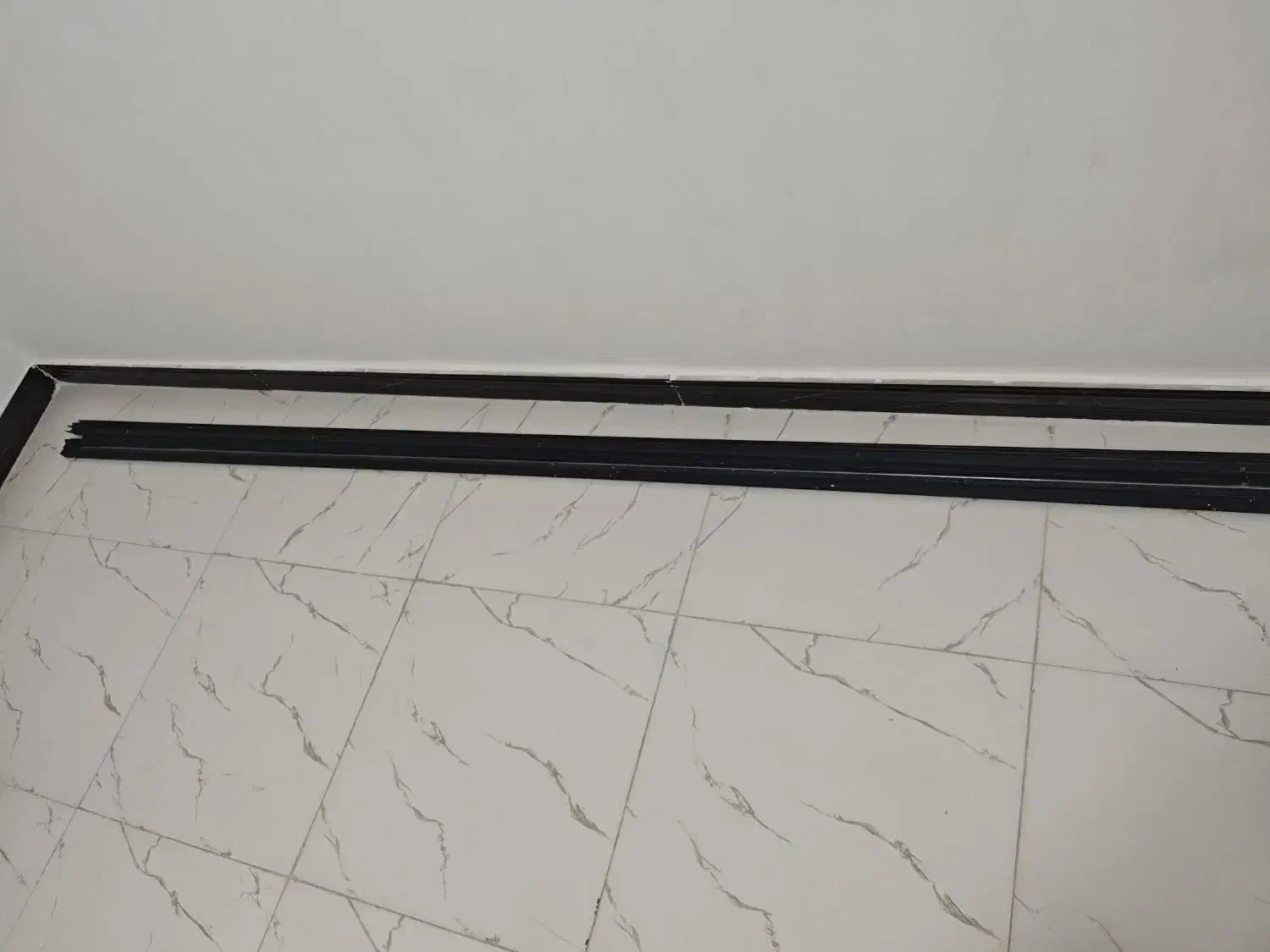 لاین نوری|لامپ و چراغ|قروه, |دیوار