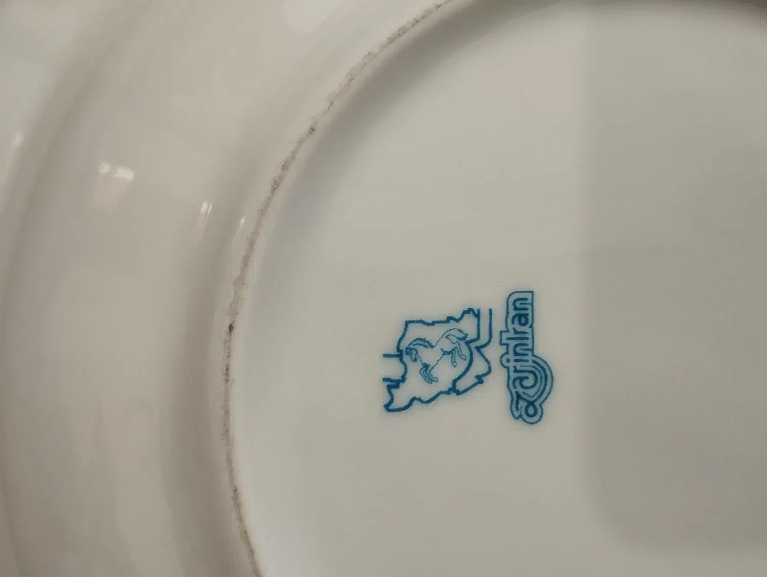 جا میوه ای بزرگ گل سرخ قدیمی قطر ۳۰|ظروف سرو و پذیرایی|شیراز, قدوسی غربی|دیوار