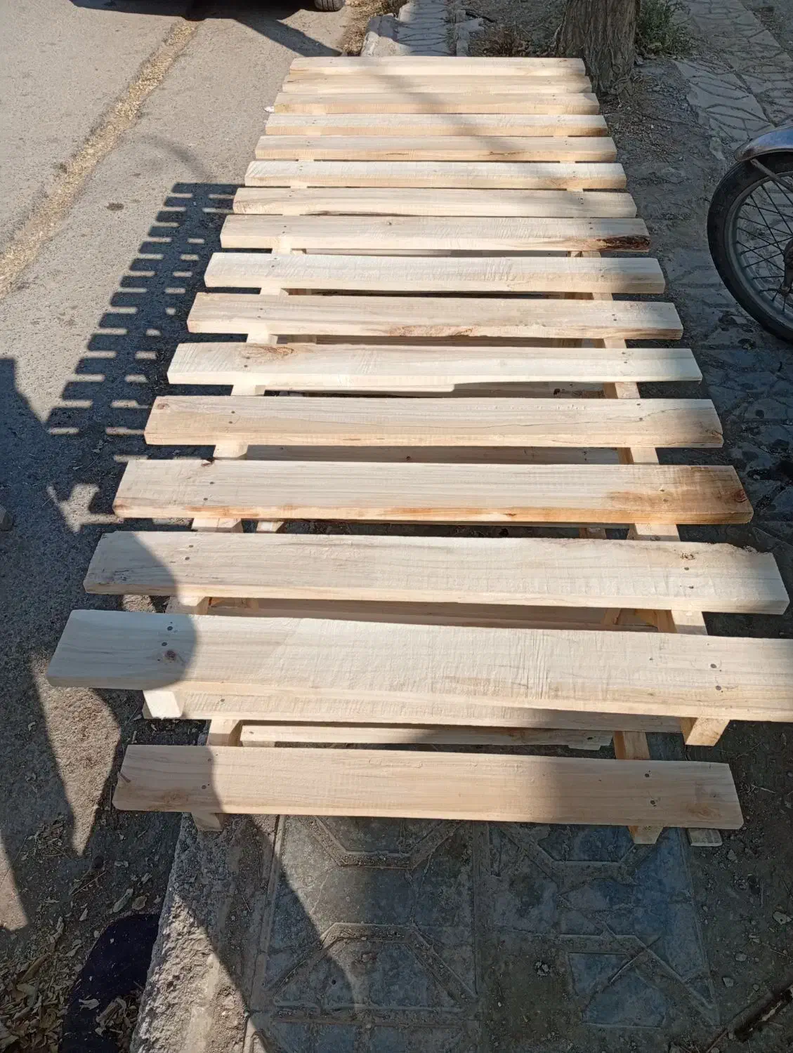 تخت خانه باغ|تخت و سرویس خواب|شیروان (خراسان), |دیوار