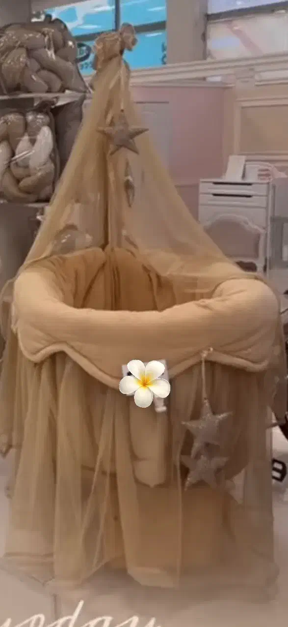 گهواره کنارتختی همراه با پشه بند و سرویس خواب|تخت و سرویس خواب|تهران, خلیج فارس|دیوار