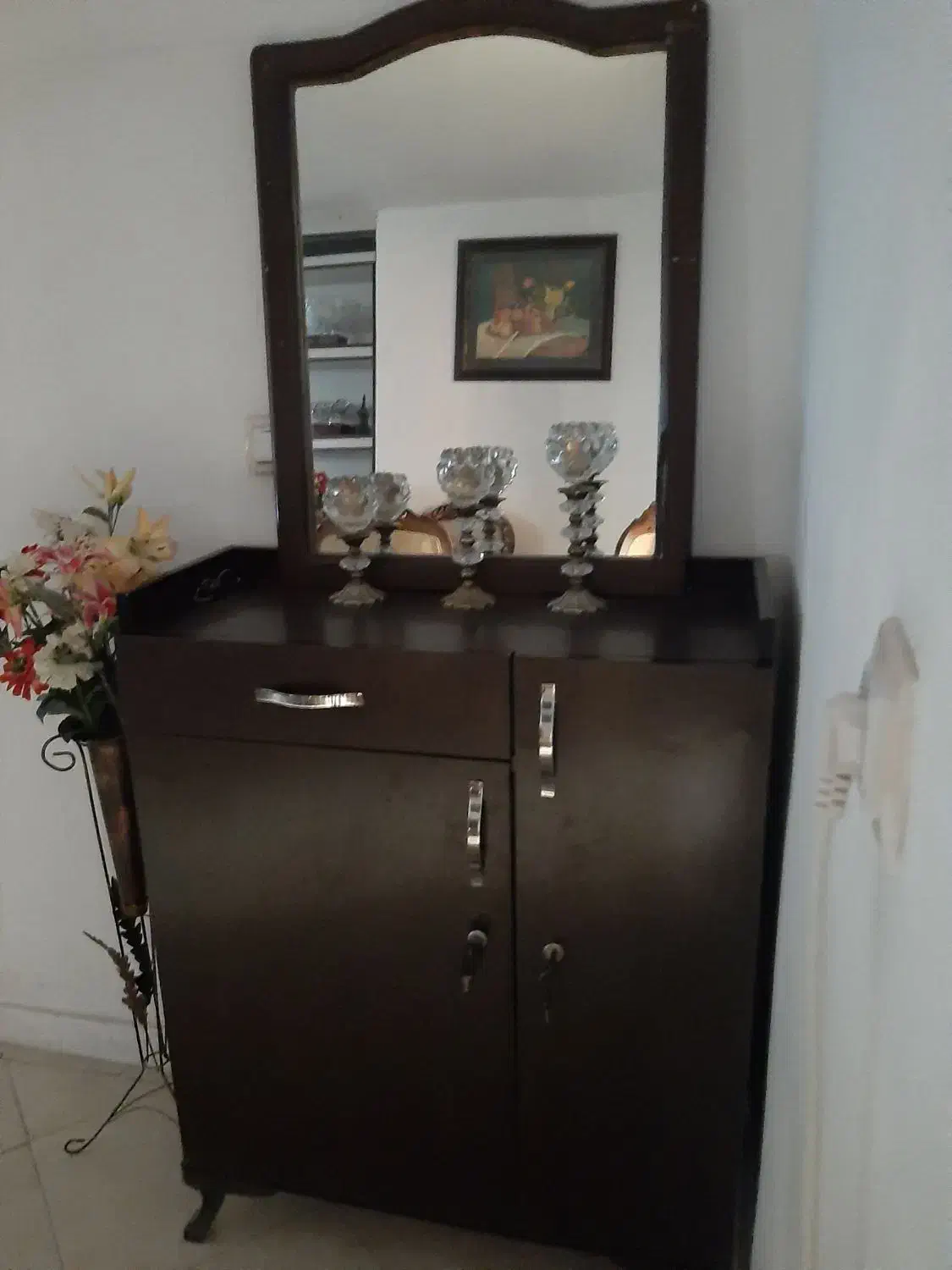 جاکفشی بزرگ وسالم|جاکفشی، کمد، دراور|تهران, زیبادشت|دیوار