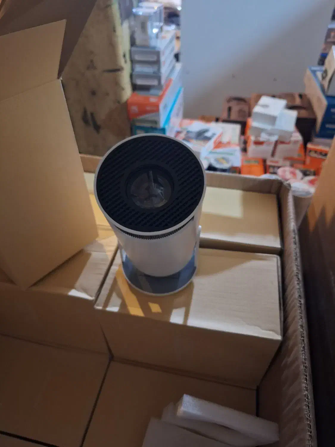 ویدئو پروژکتور  نیمه حرفه ای|تلویزیون و پروژکتور|تهران, جمال‌زاده|دیوار