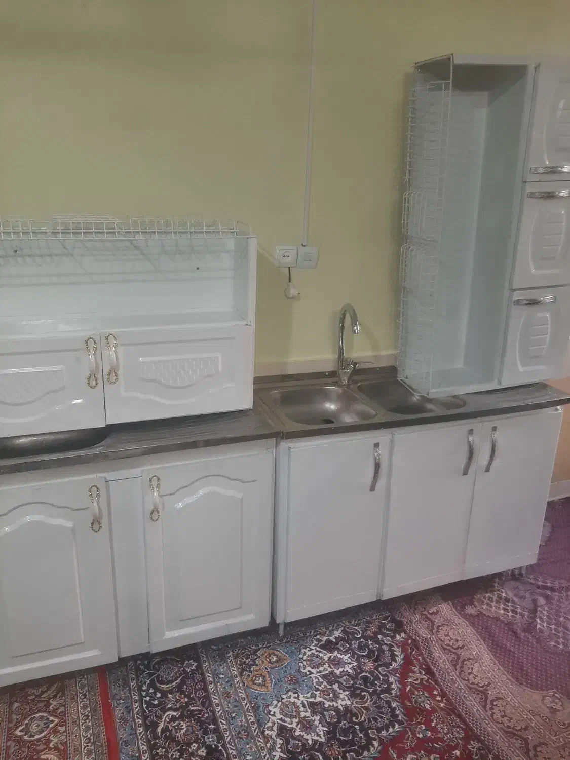 کابینت ۴عدد تمیز وزیبا|مصالح و تجهیزات ساختمان|بروجرد, |دیوار