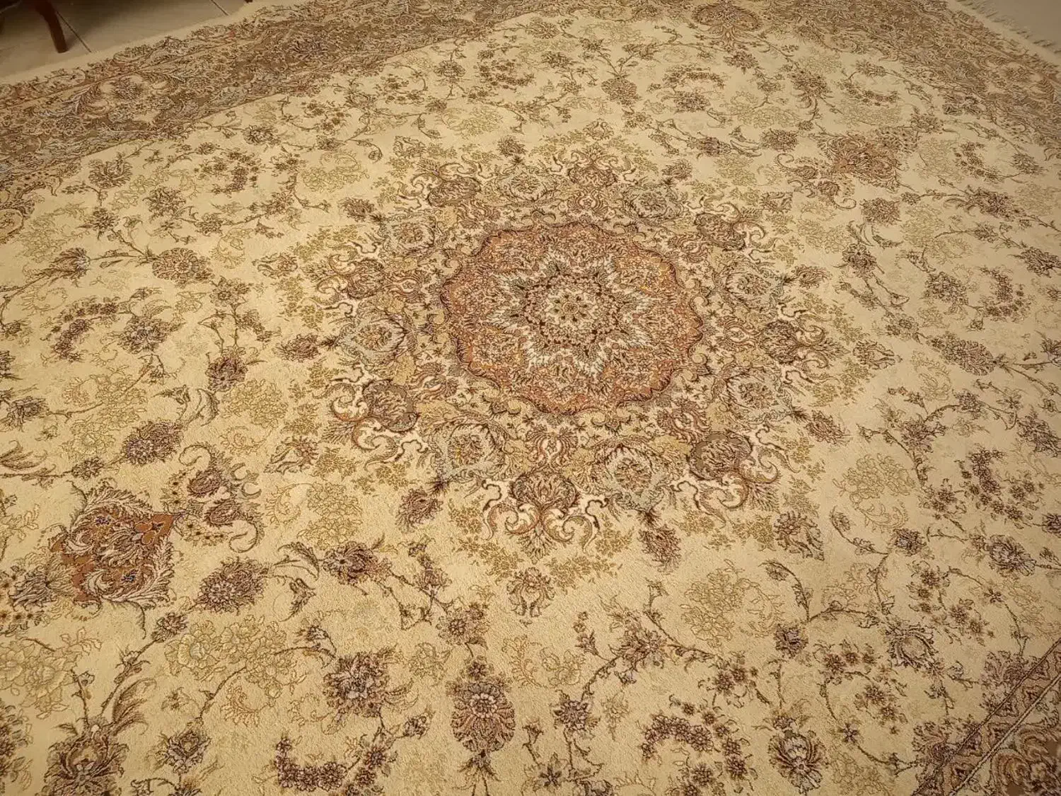 فرش ۱۲ متری مشهد تمام نخ|فرش|قدس, شهرقدس|دیوار