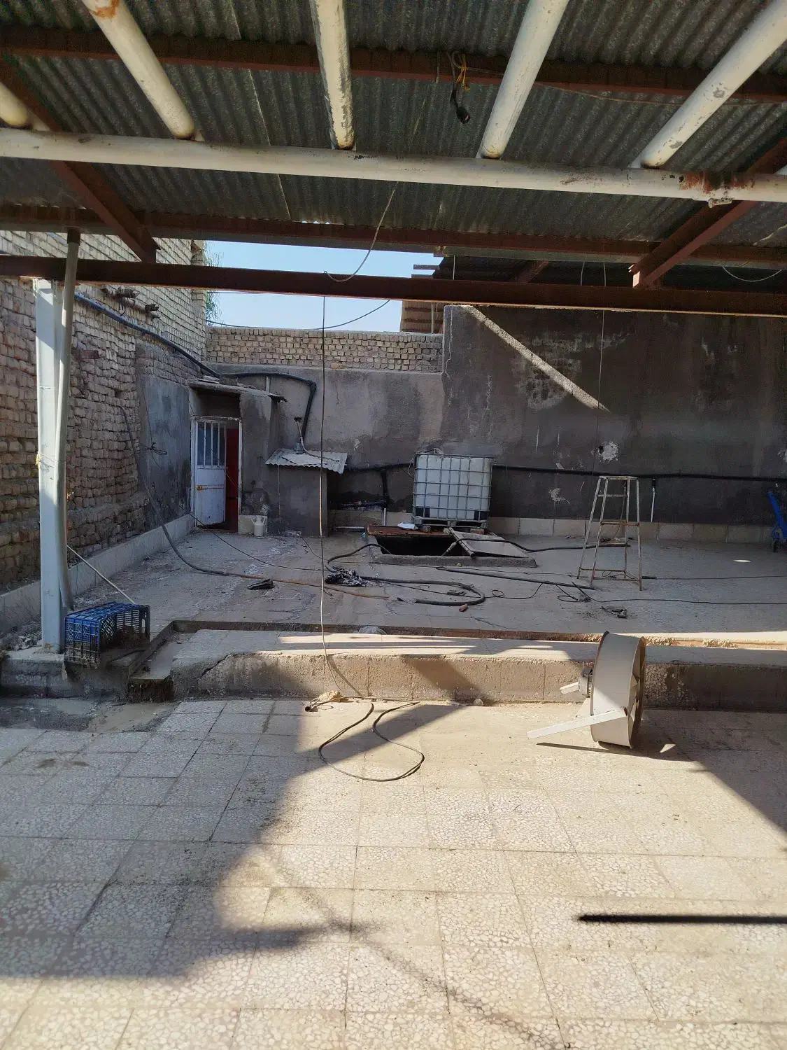 اجاره یا فروش|اجارهٔ دفتر صنعتی، کشاورزی، تجاری|قم, قلعه صدری|دیوار