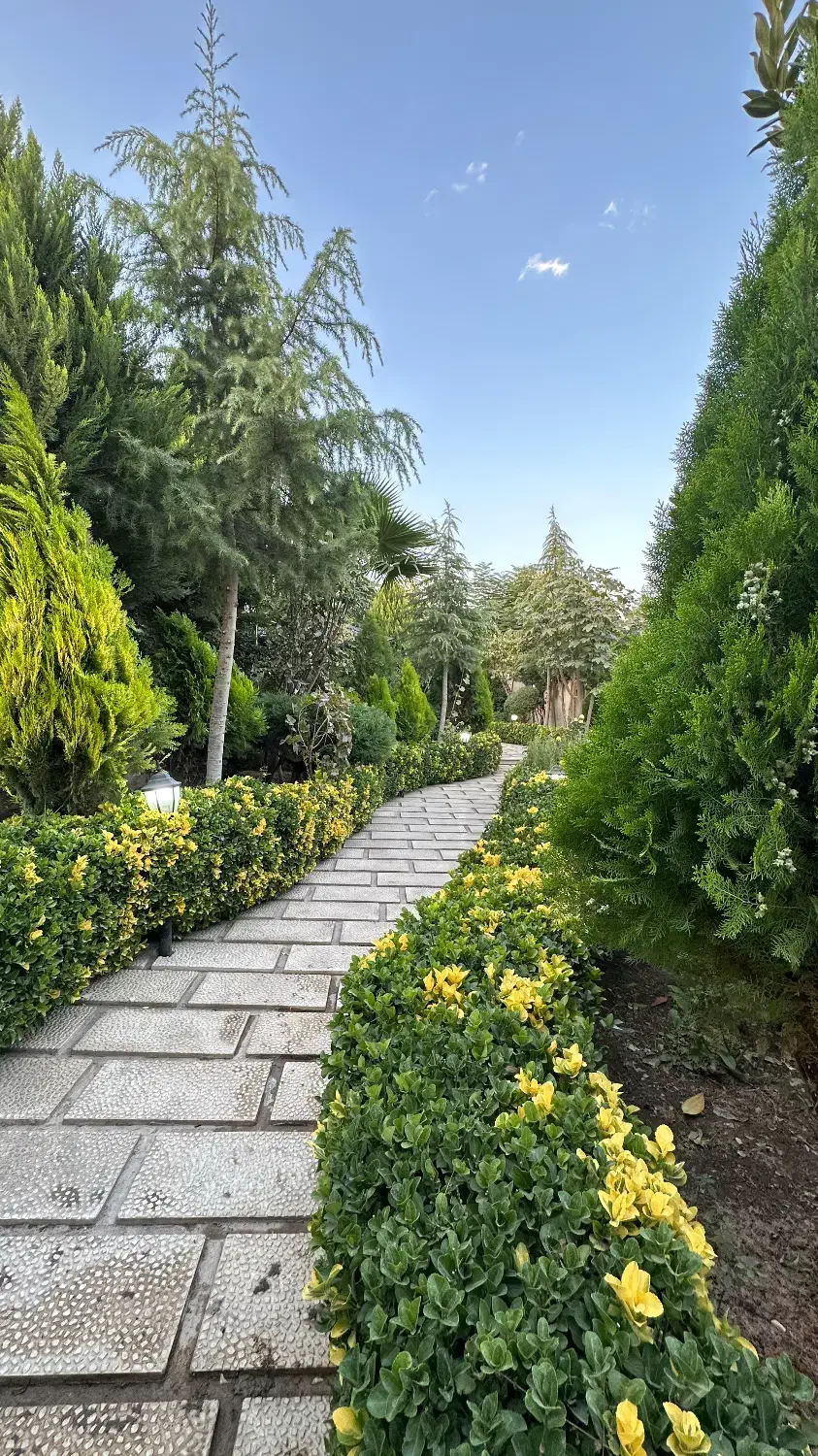 باغ ویلا  ۵۰۰ متری|فروش خانه و ویلا|شریف‌آباد, |دیوار