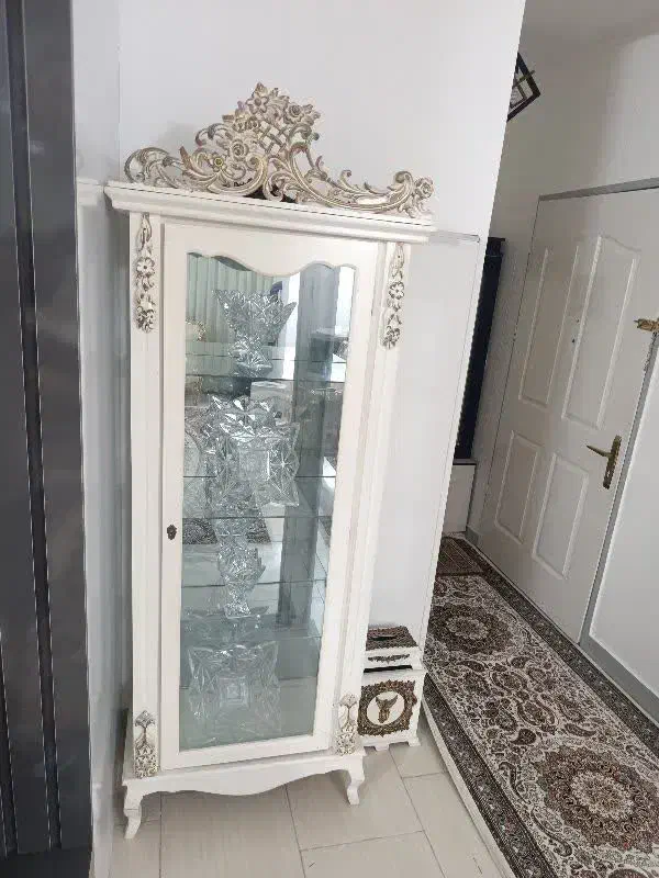 گنجه سفید|بوفه، ویترین، کنسول|مشهد, شفا|دیوار