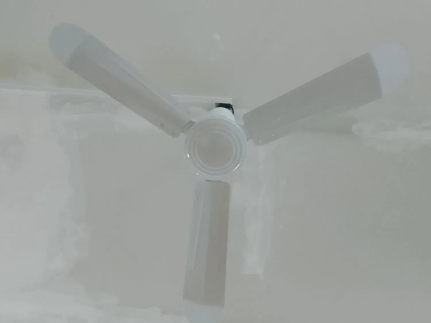 پنکه سقفی پارس خزر|پنکه و تصفیهکنندهٔ هوا|ورامین, ورامین|دیوار