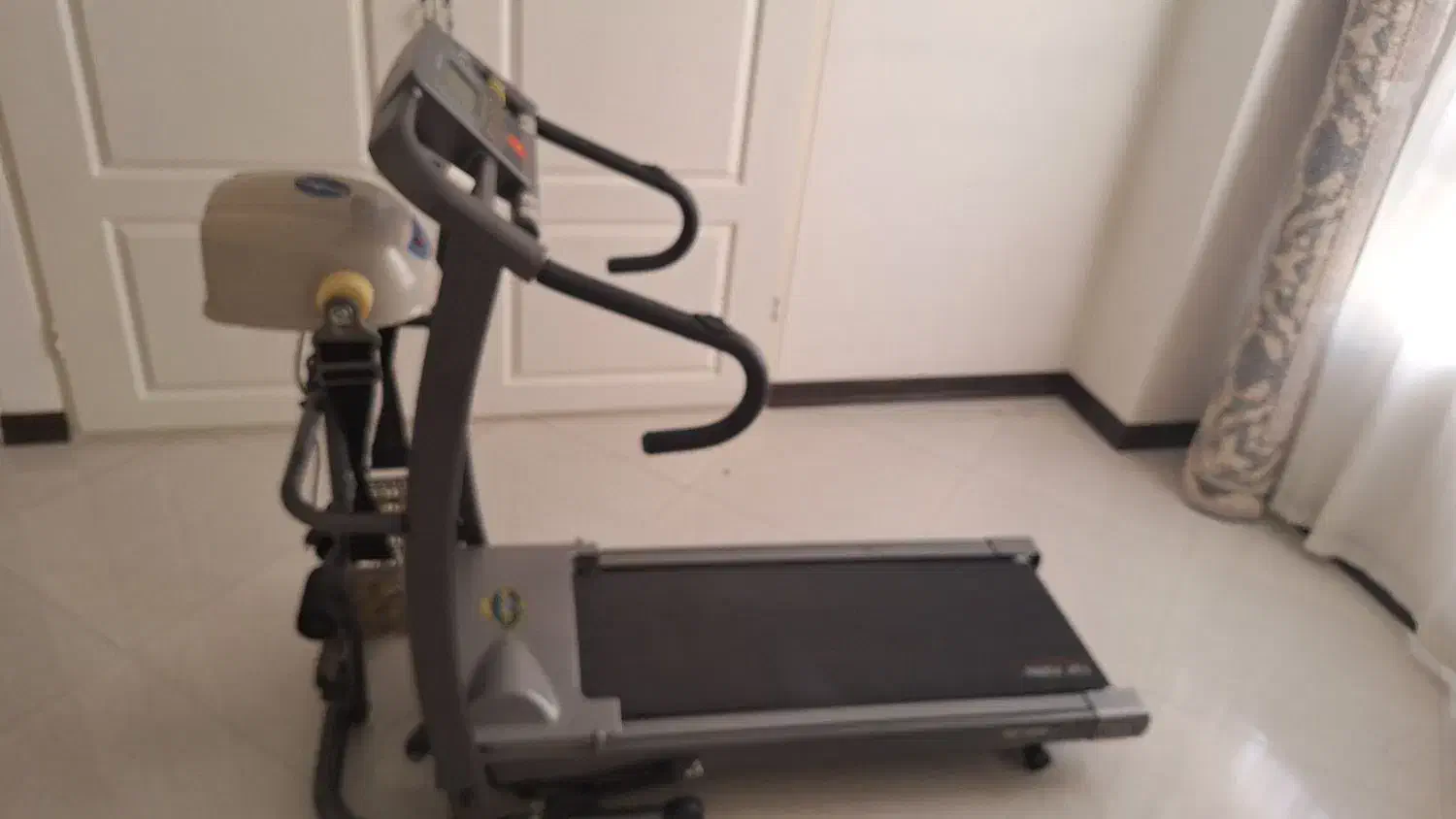 تردمیل تاپ فرم تایوانی|تجهیزات ورزشی|اندیشه, اندیشه فاز ۳|دیوار