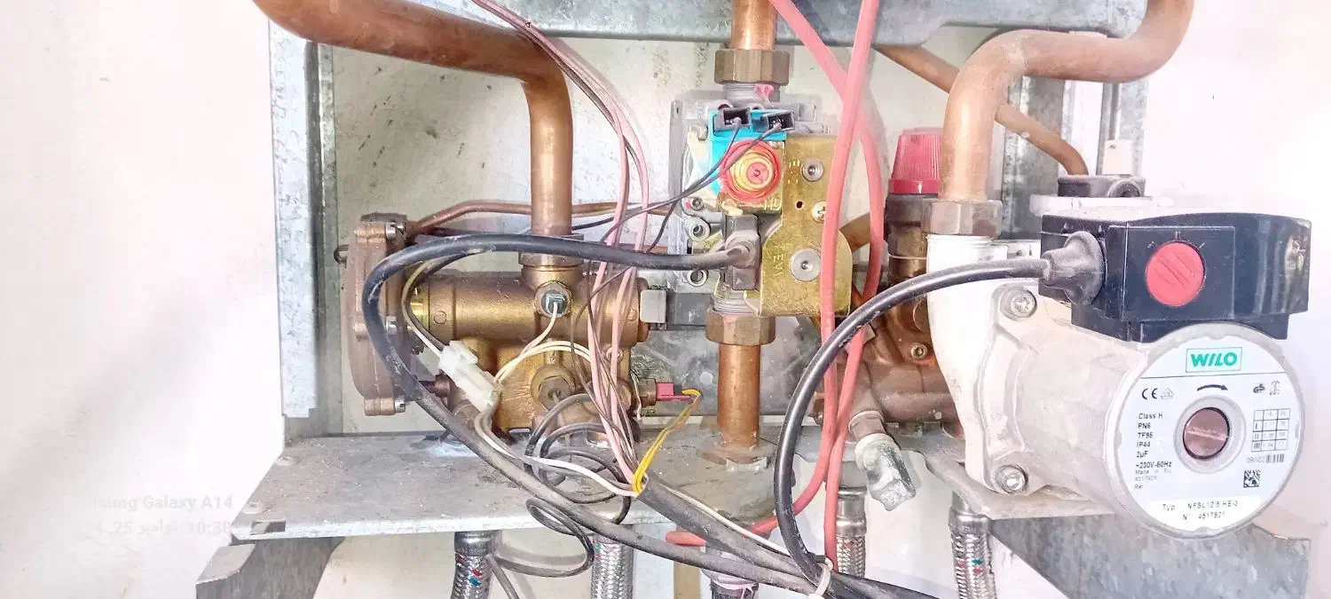 تاسیسات لوله کش فنر لوله بازکن تعمیر پکیچ آبگرمکن|خدمات پیشه و مهارت|گرگان, |دیوار