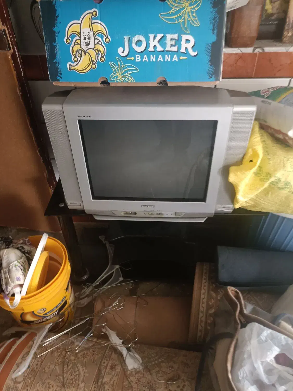 تلویزیون سامسونگ همراه با میز|تلویزیون و پروژکتور|خرم‌آباد, |دیوار