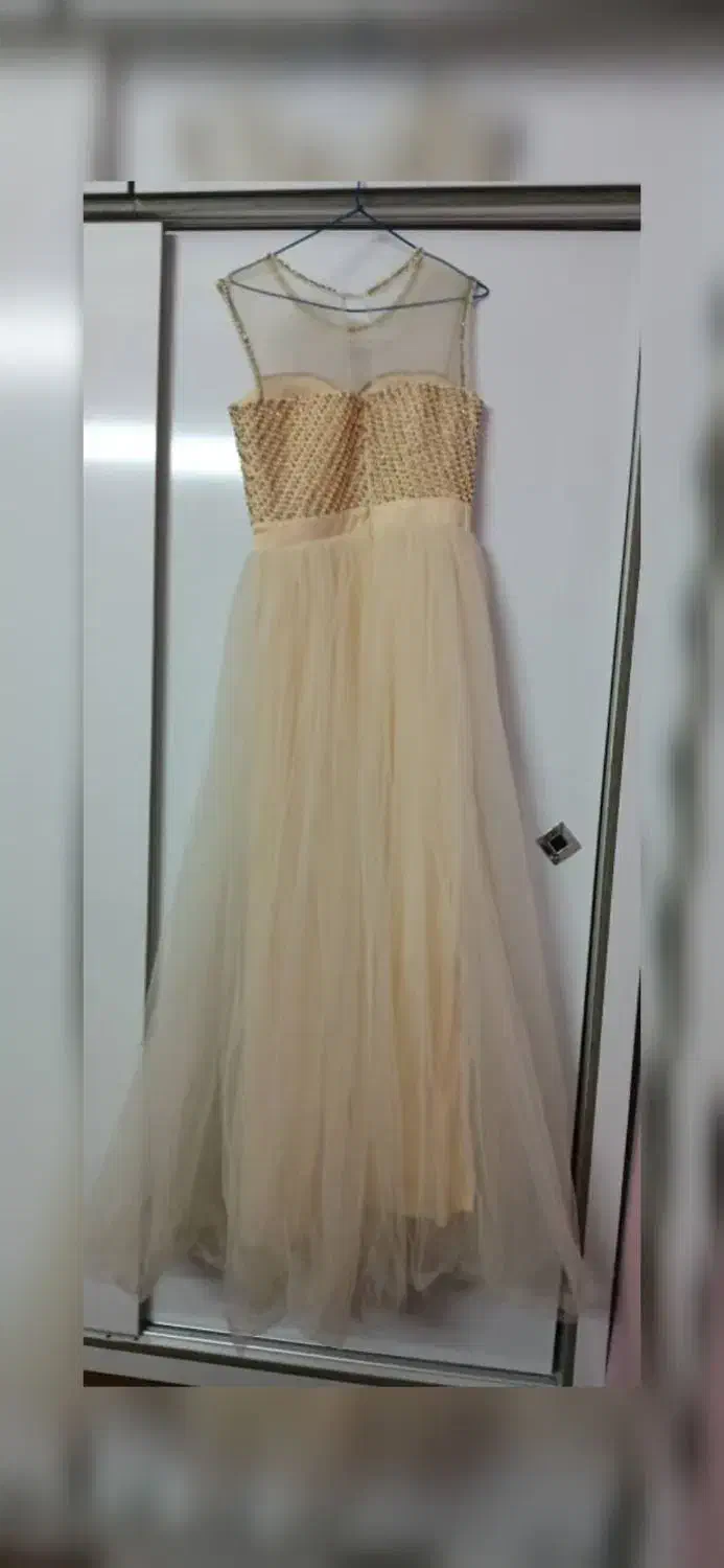 مجلسی زنانه|لباس|پردیس, فاز ۸|دیوار