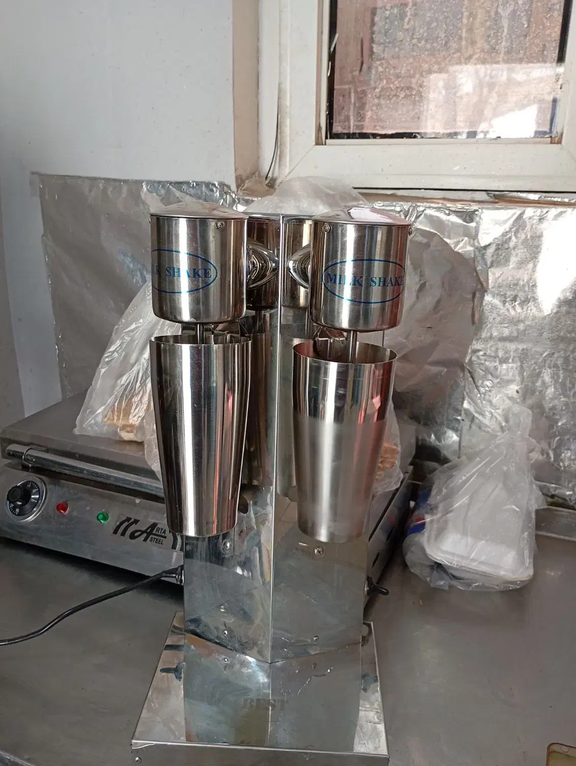 شیکر بستنی|کافی‌شاپ و رستوران|رباط‌کریم, رباط‌کریم|دیوار