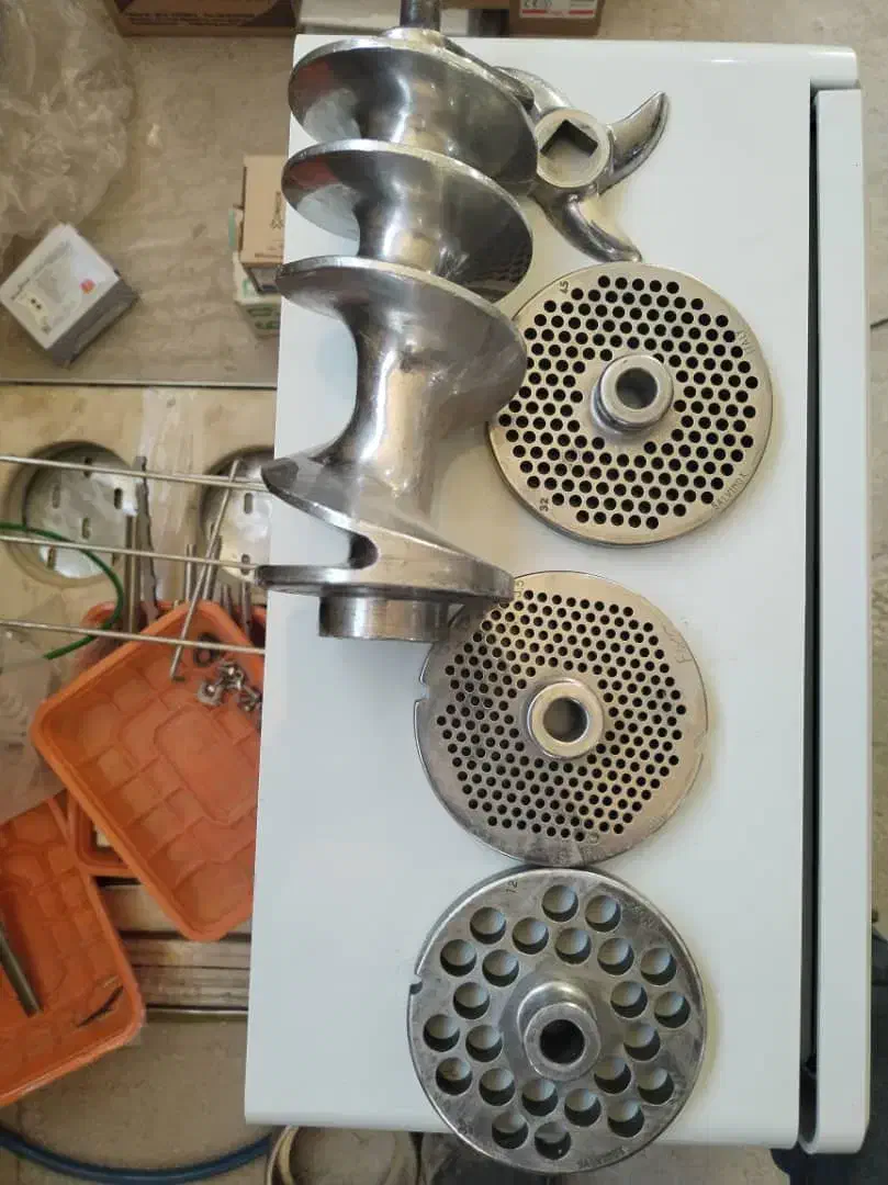 چرخ گوشت 32 مینروا|خردکن، آسیاب، غذاساز|تهران, منیریه|دیوار