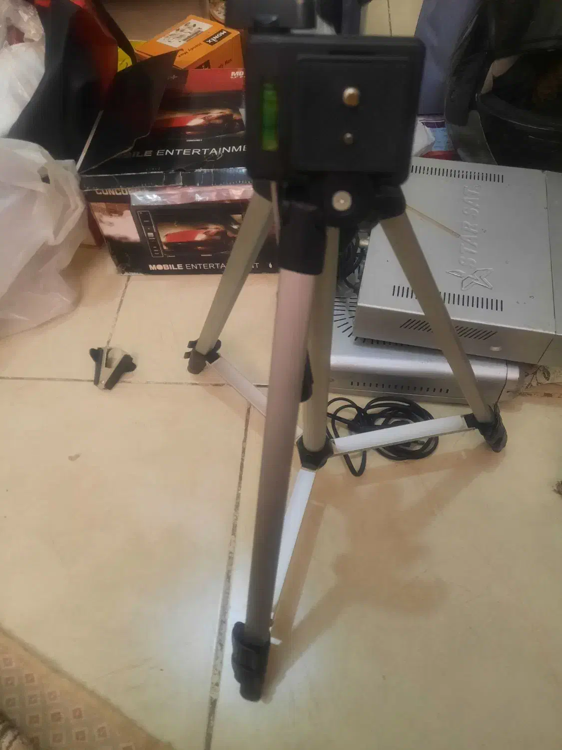 پایه دوربین|دوربین عکاسی و فیلم‌برداری|تهران, سلیمانی|دیوار