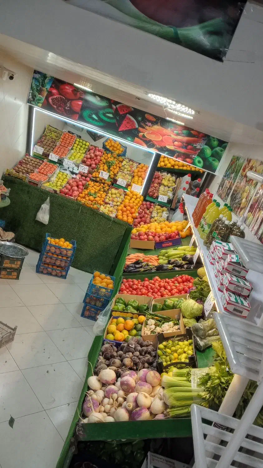 کارگرمیوه فروشی|استخدام خدمات فروشگاه و رستوران|مشکین‌دشت, |دیوار