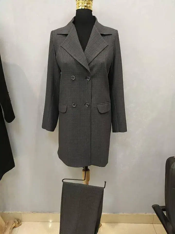 فرم اداری تک و عمده....آرایشی همه اجناس اورجینال|لباس|شوش, |دیوار