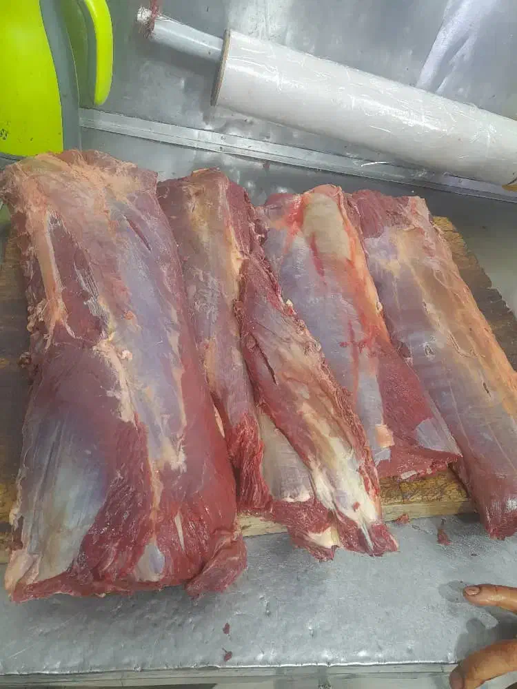 گوشت گوساله کشتاروز|خوردنی و آشامیدنی|مشکین‌دشت, |دیوار