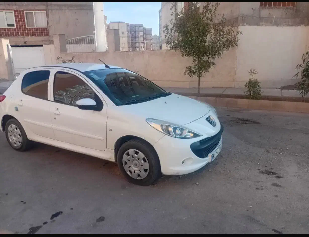 ۲۰۷|خودرو سواری و وانت|کرمان, |دیوار