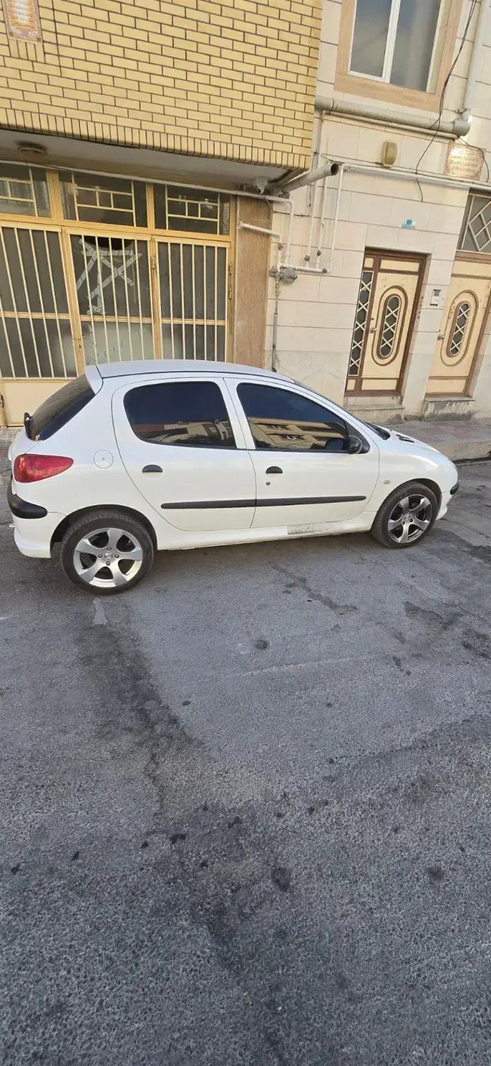 206تیپ 2|خودرو سواری و وانت|شهرکرد, |دیوار