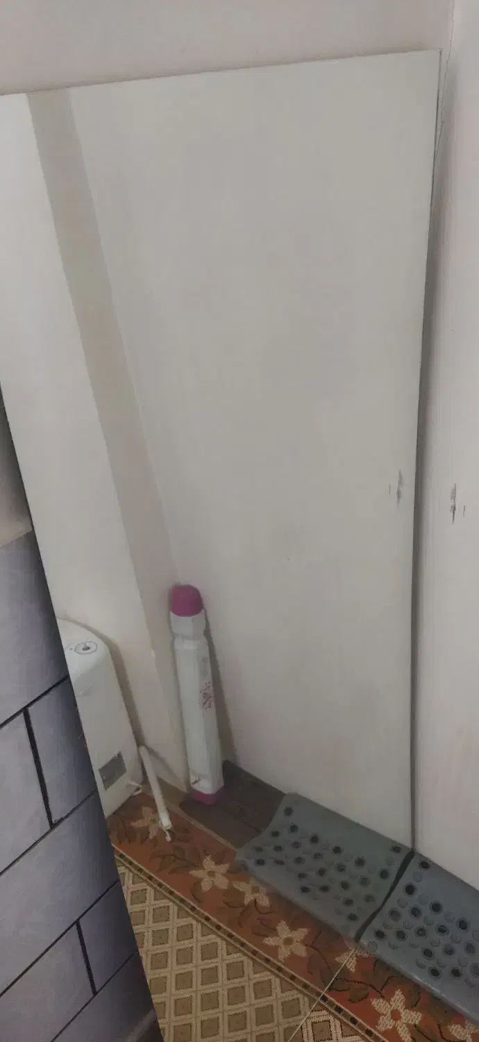 آینه قدی|آینه|مبارکه, |دیوار