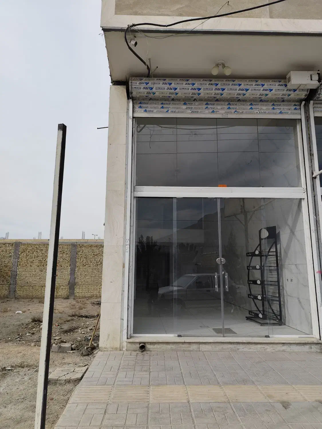 مغازه خیابان اصلی پیربکران|فروش مغازه و غرفه|پیر بکران, |دیوار