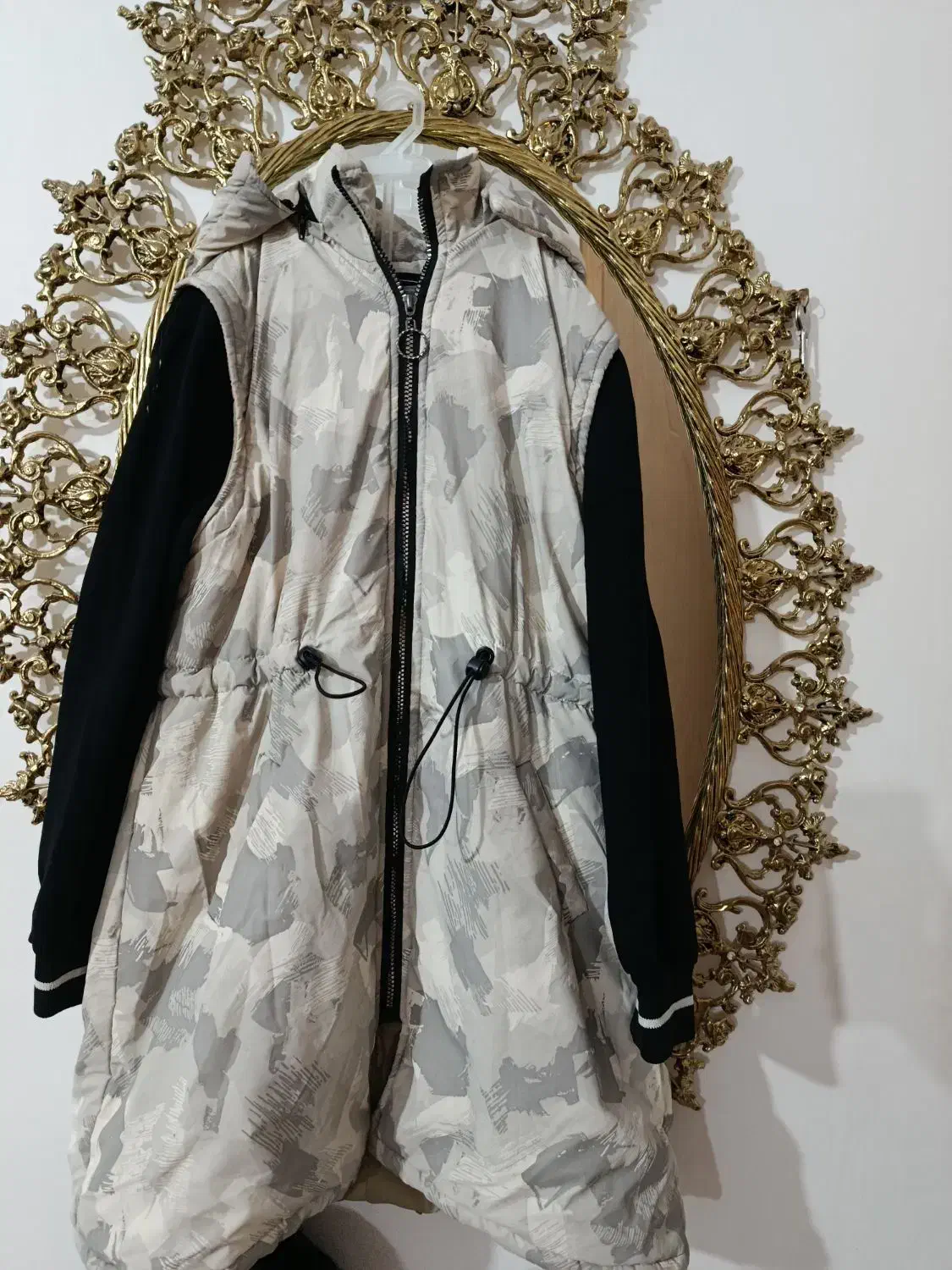 کاپشن پافرشو|لباس|مراغه, |دیوار