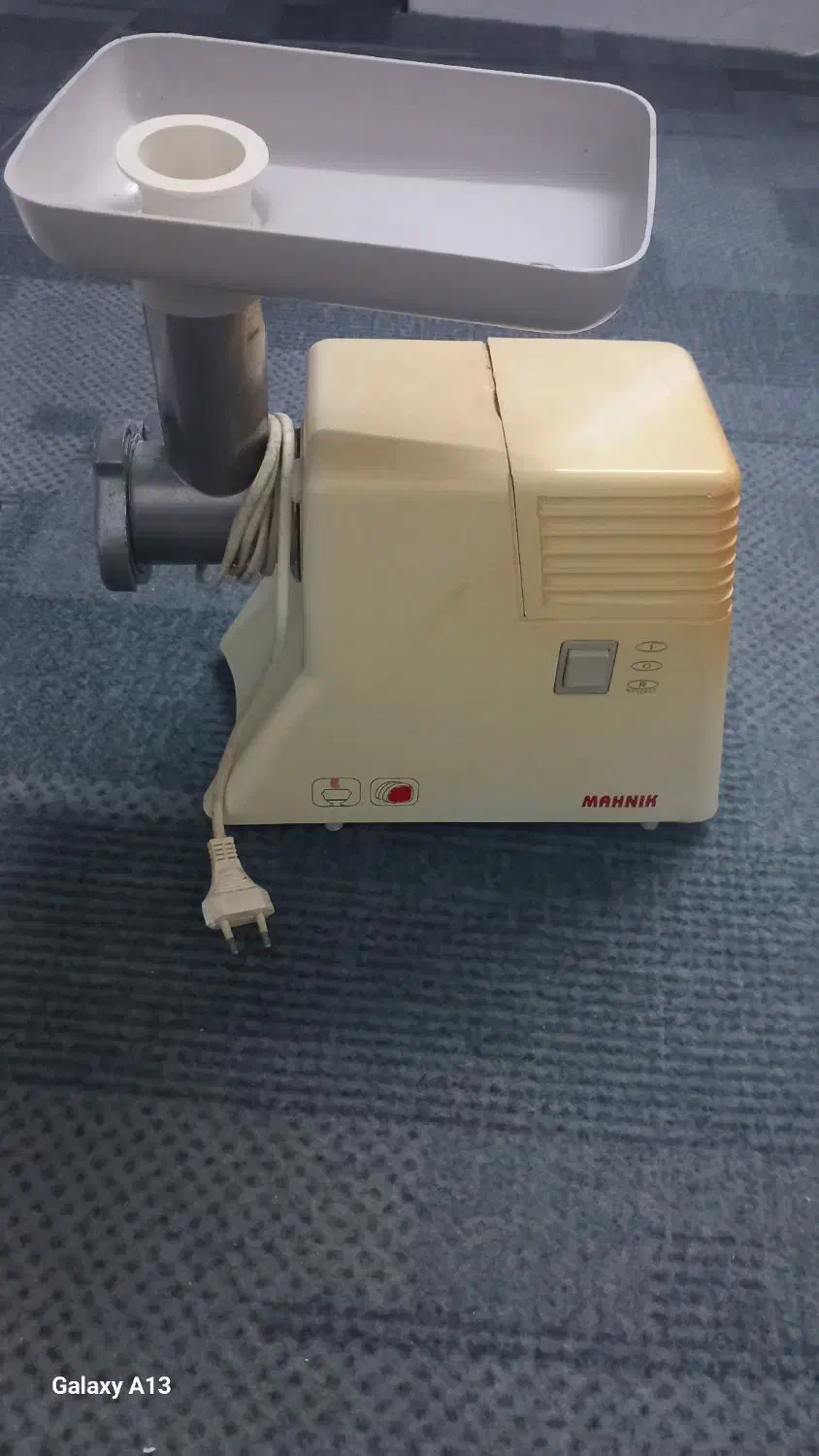 چرخ گوشت|سایر لوازم برقی|لاهیجان, انقلاب|دیوار