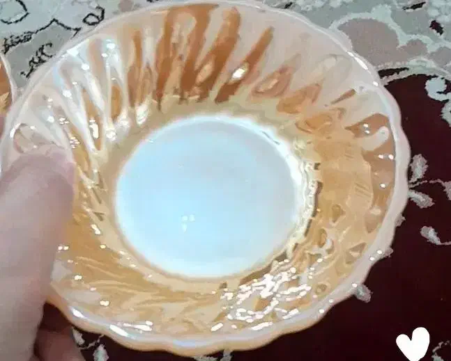 ظروف گل دار قرمز و آبی|ظروف سرو و پذیرایی|اهواز, زیتون کارگری|دیوار