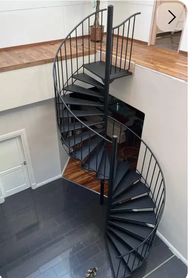 پله گرد . پله دوبلکس . پله پیچ|خدمات پیشه و مهارت|محمدیه-قزوین, |دیوار