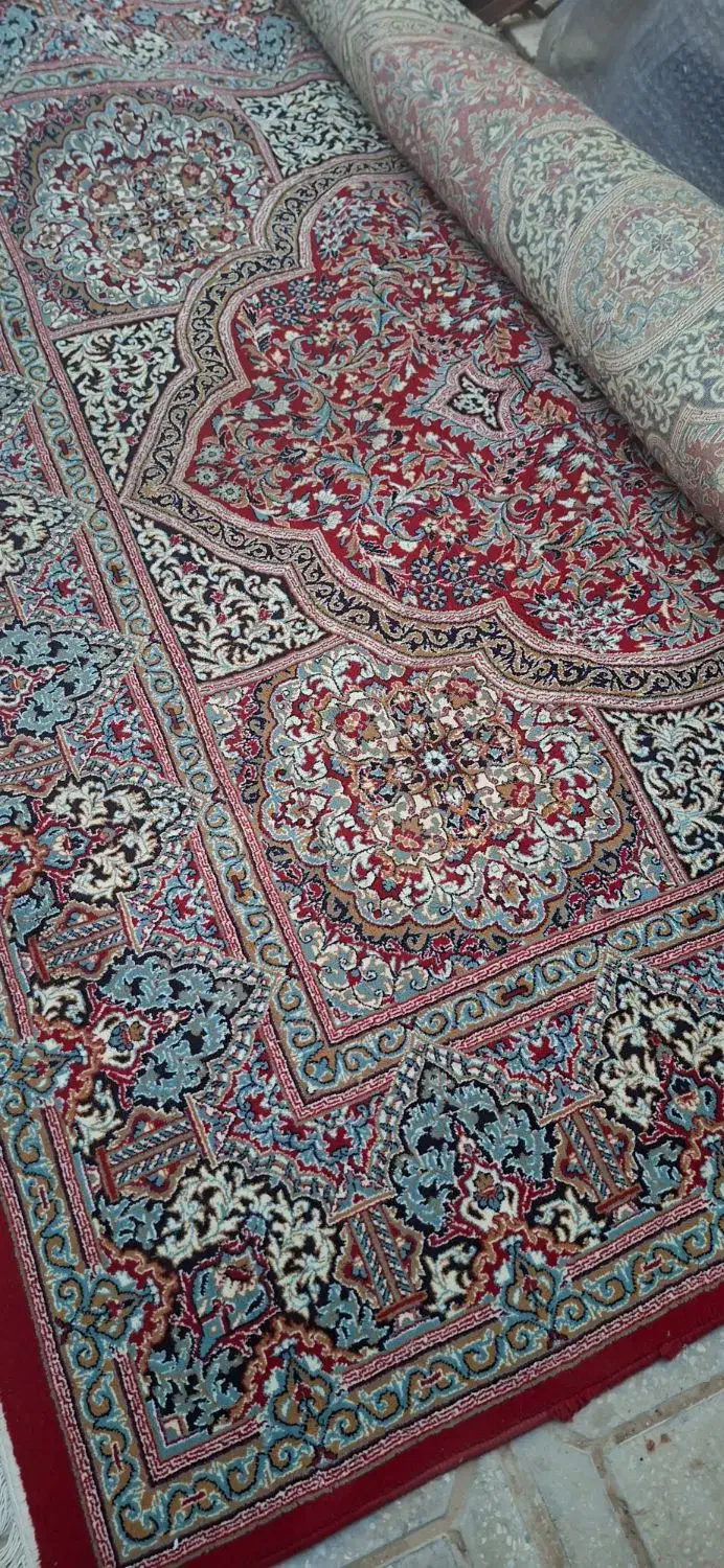 ۴ عدد فرش تمیز و سالم|فرش|یزد, |دیوار