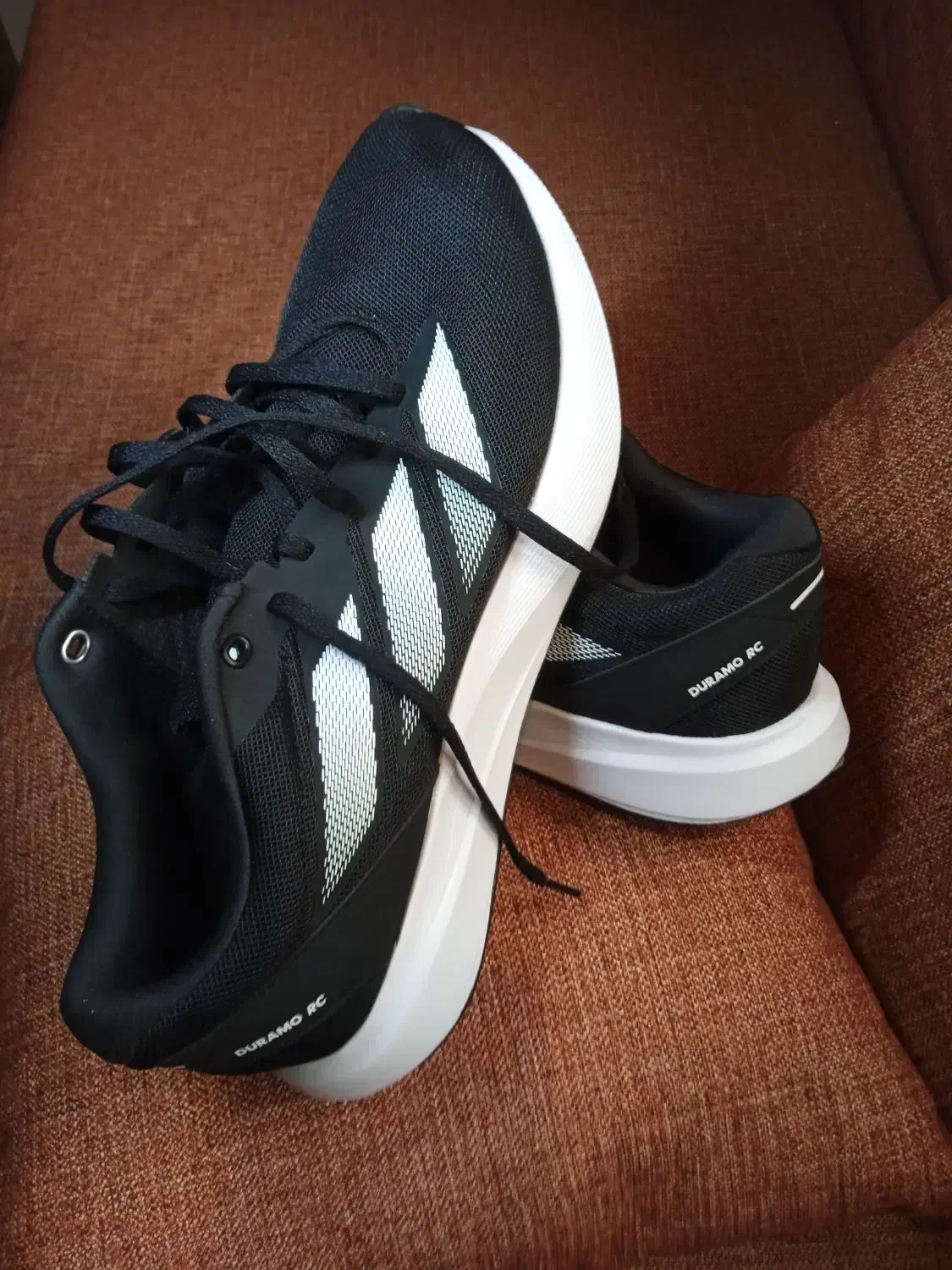 کفش آدیداس اورجینال|کیف، کفش، کمربند|قائم‌شهر, |دیوار