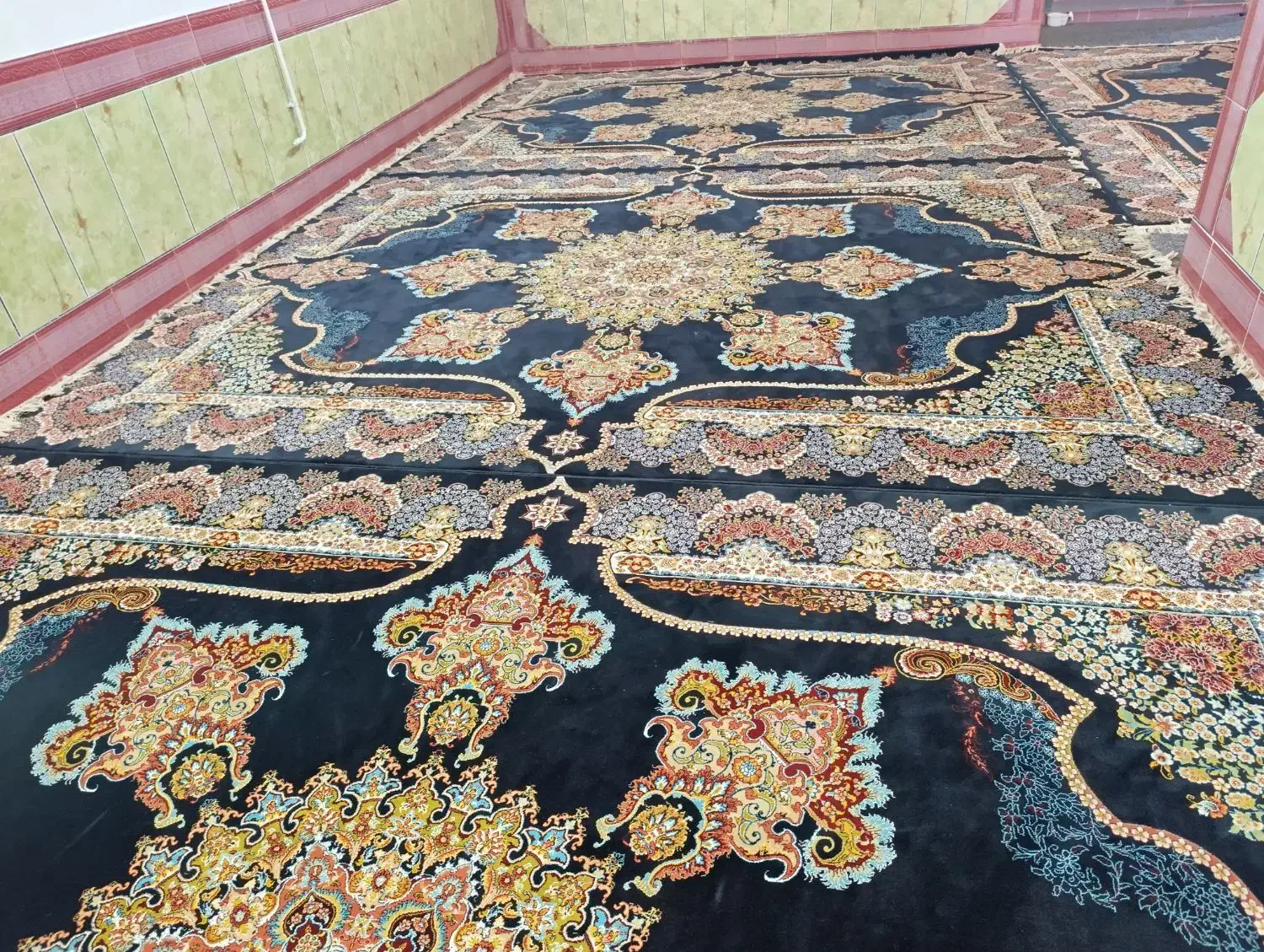 فرش هزار شونه|فرش|یاسوج, |دیوار