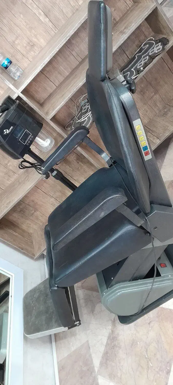 صندلی ارایشگاه وسرشور|آرایشگاه و سالن‌های زیبایی|کرج, المهدی|دیوار