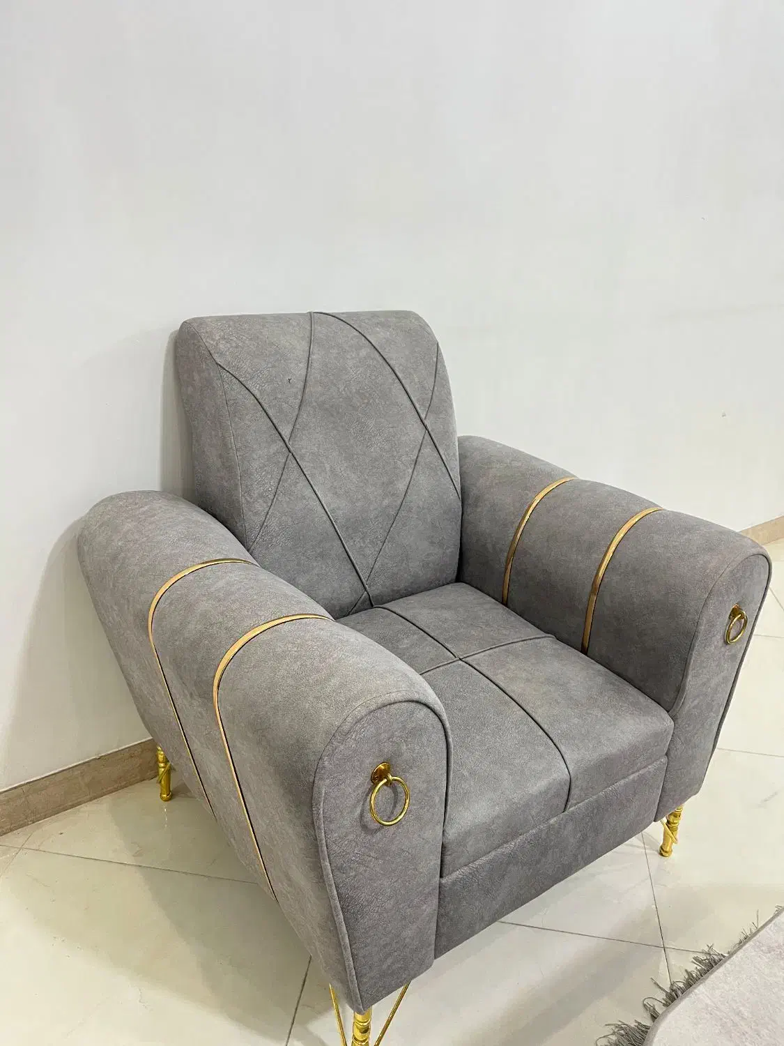 مبل|مبلمان خانگی و میز عسلی|رشت, معلم|دیوار