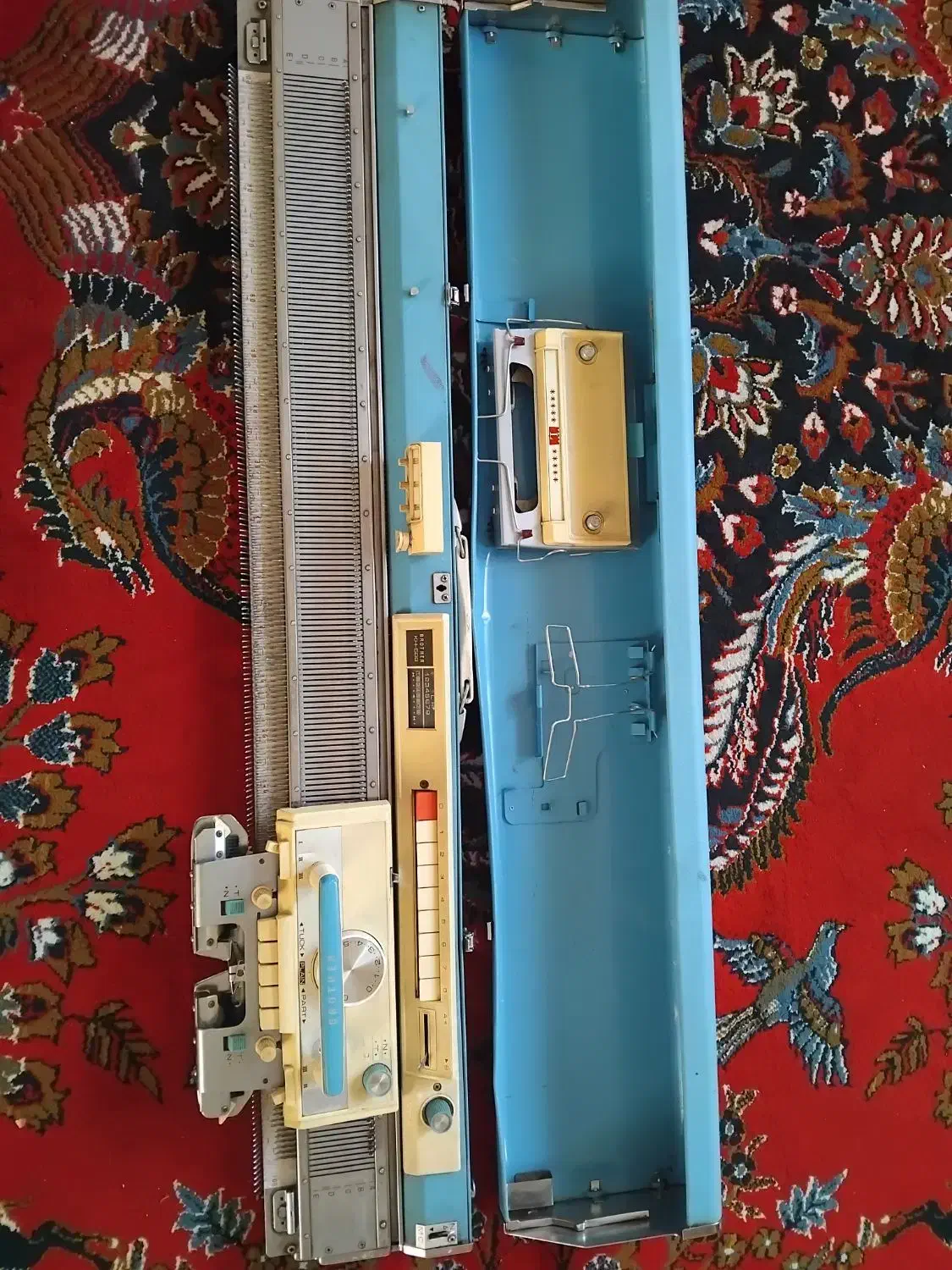 چرخ ماشین بافتنی|چرخ خیاطی و ریسندگی|اسلام‌‌آباد غرب, |دیوار