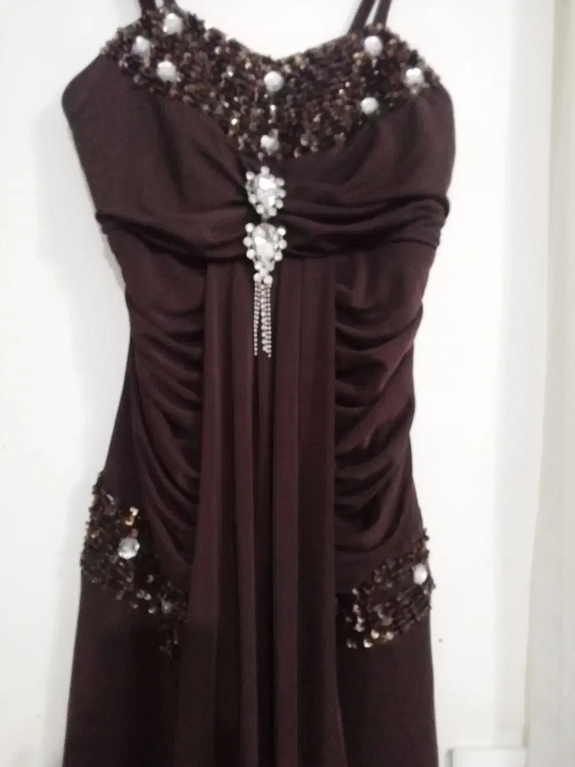 لباس مجلسی|لباس|تربتحیدریه, قائم|دیوار