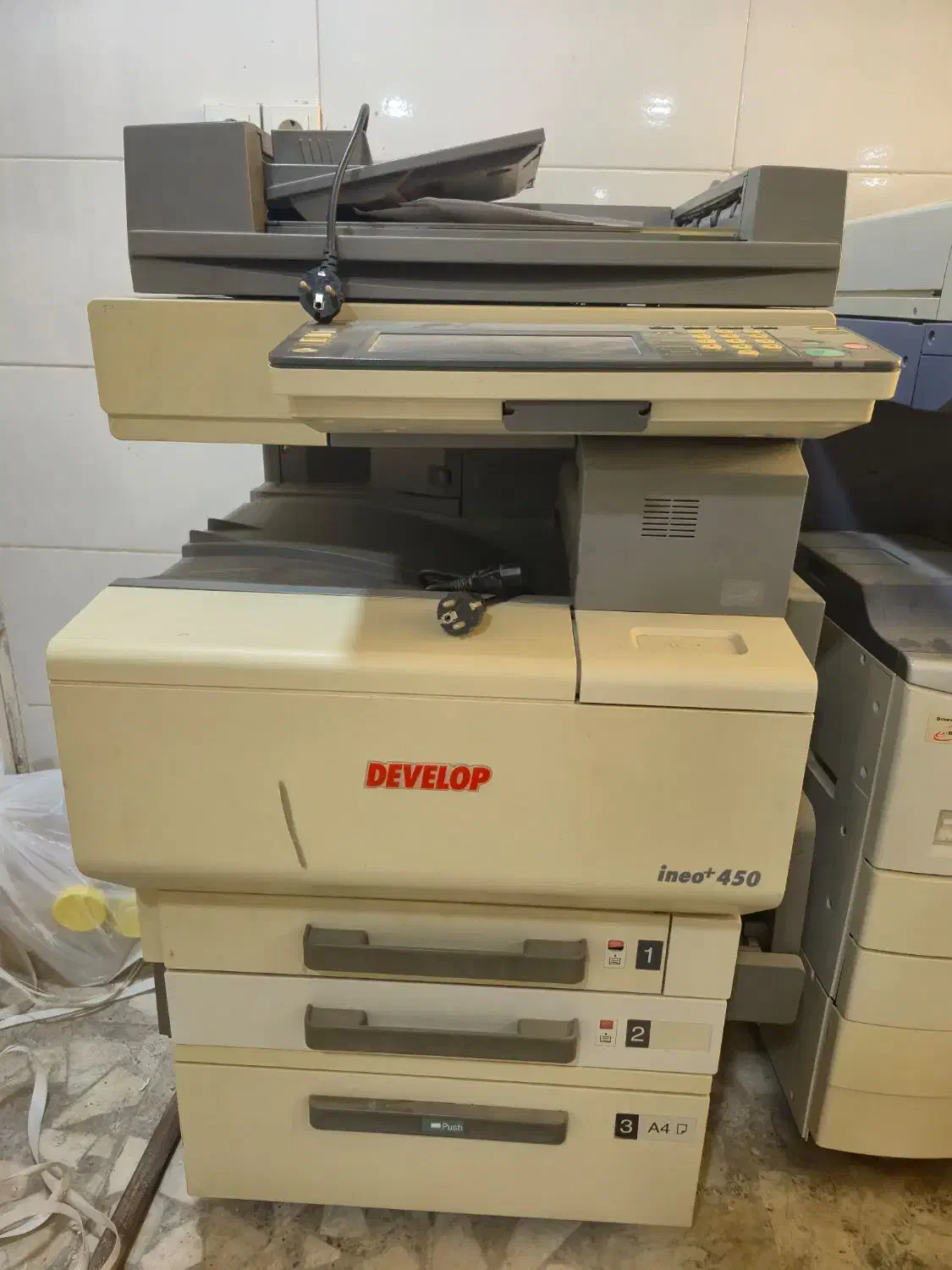 دستگاه کپی سه کاره رنگی و سیاه سفید|پرینتر، اسکنر، کپی، فکس|بوشهر, |دیوار